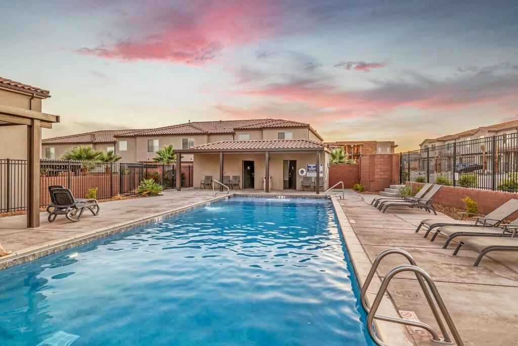St George, Private Hot Tub/Patio, New Community Villa วอชิงตัน ภายนอก รูปภาพ