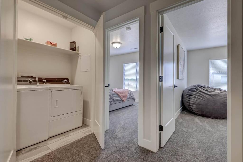 St George, Private Hot Tub/Patio, New Community Villa วอชิงตัน ภายนอก รูปภาพ